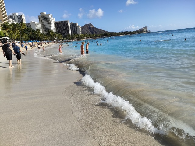2022年11月 ハワイ旅行記（一人旅）その2 カカアコ散策とワイキキビーチ